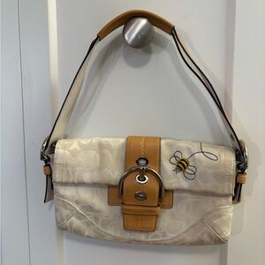 🐝 Coach Bumblebee Soho Bag